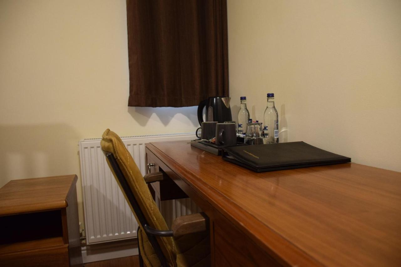 The Bell And Bottle Bed & Breakfast 2*