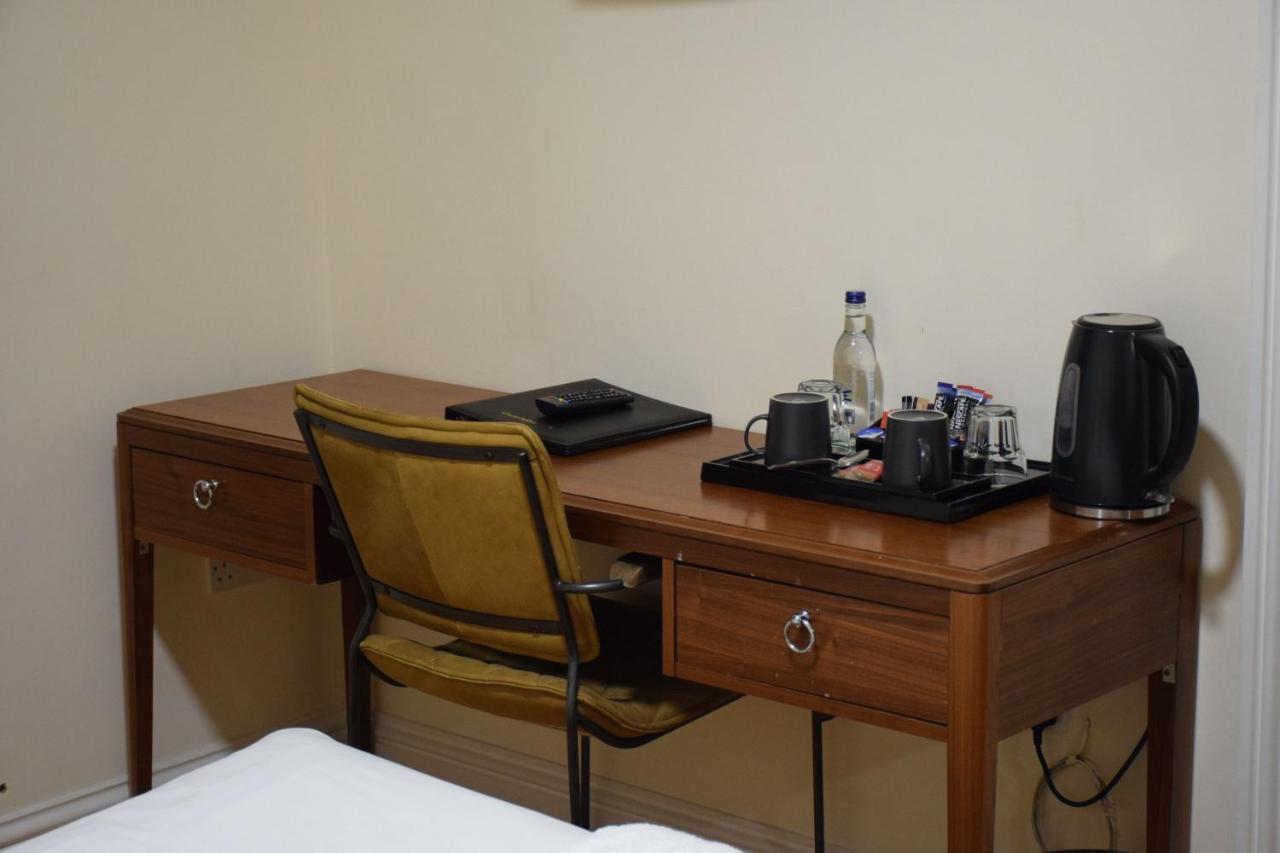 The Bell And Bottle Bed & Breakfast Maidenhead