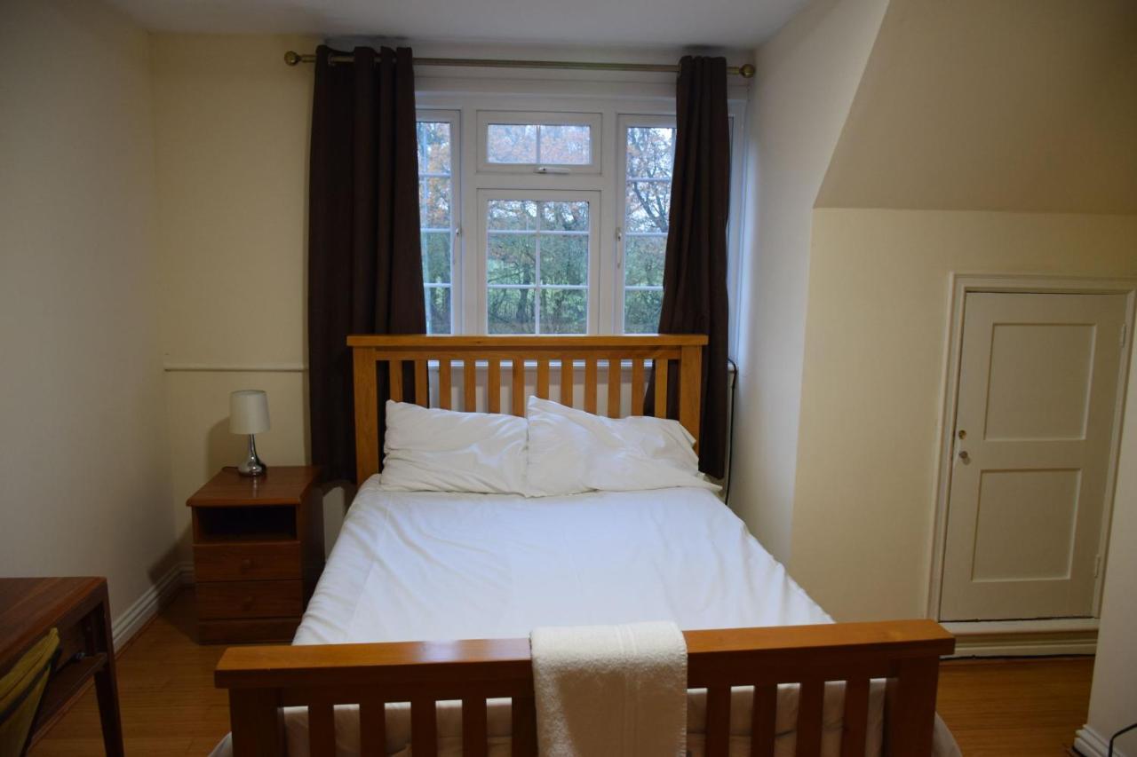 The Bell And Bottle Bed & Breakfast 2*